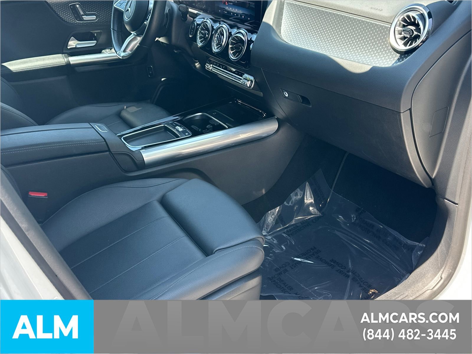 Used 2025 Mercedes-Benz GLA 250 image 15
