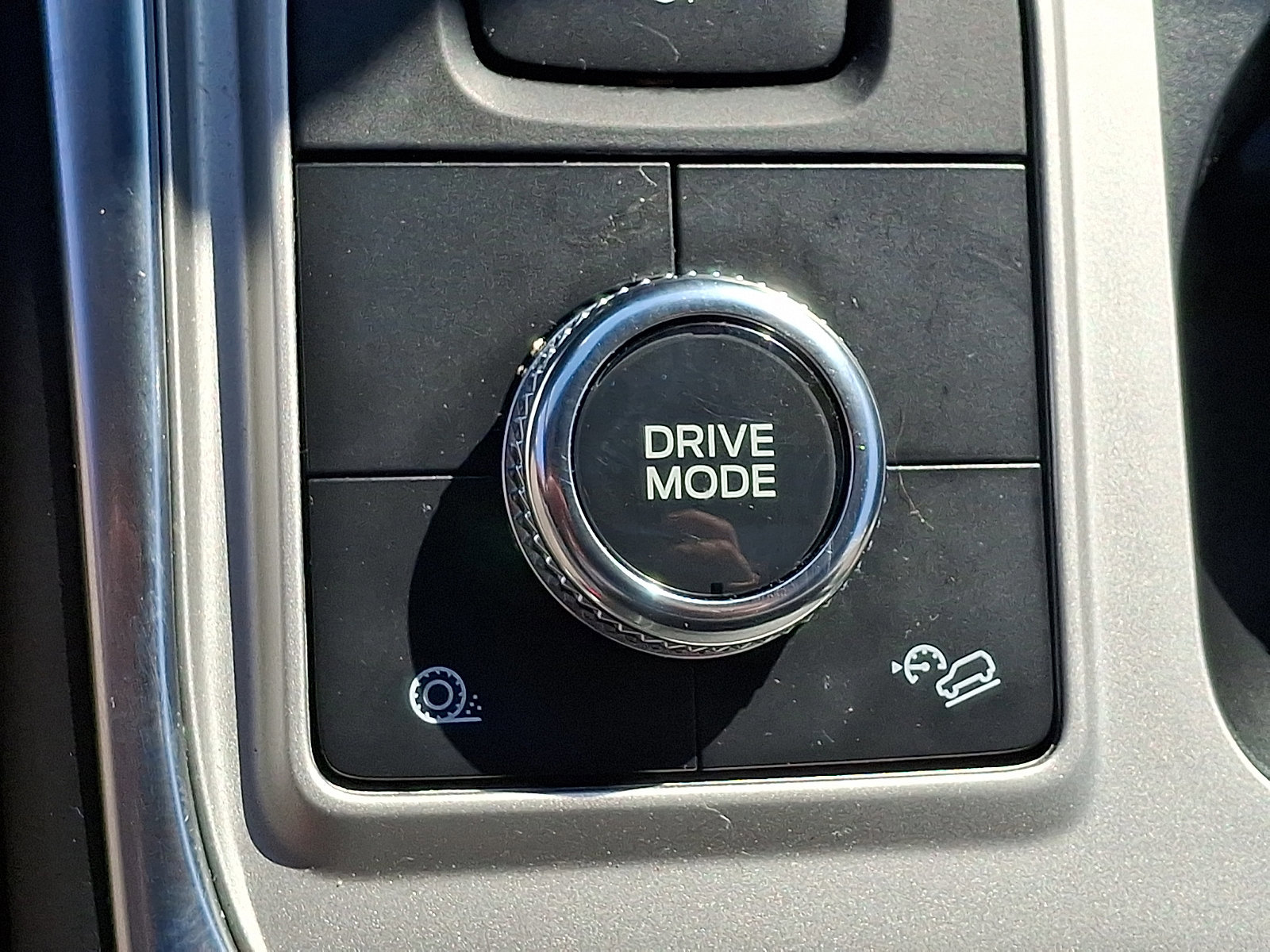 Certified 2022 Ford Explorer Timberline w/ Timberline Technology Package image 27