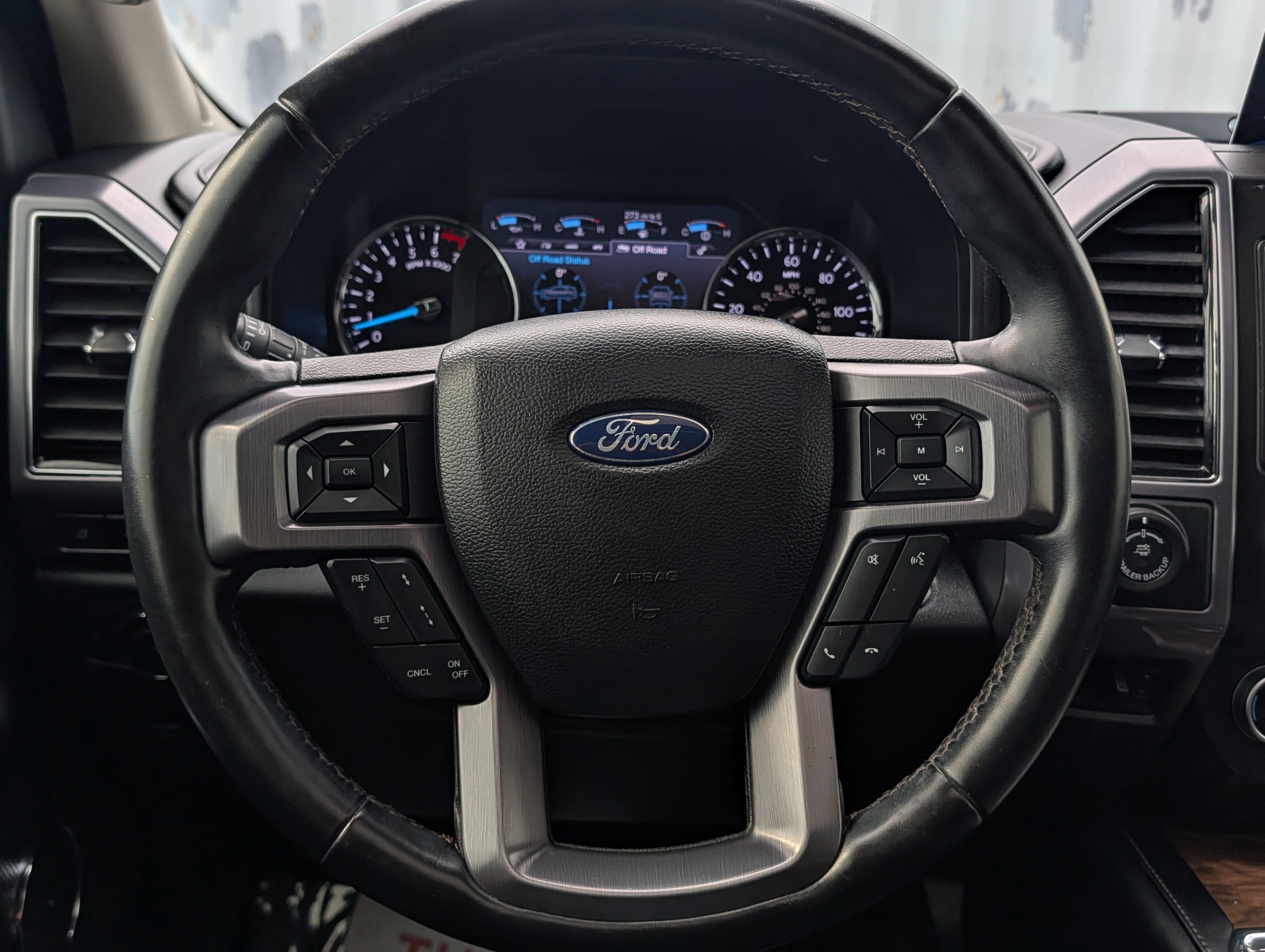 Certified 2019 Ford Expedition Max Platinum RWD image 29