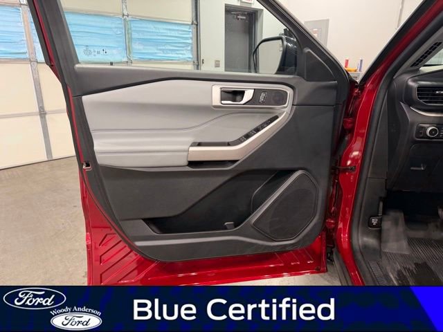 Certified 2023 Ford Explorer XLT w/ Equipment Group 202A image 25
