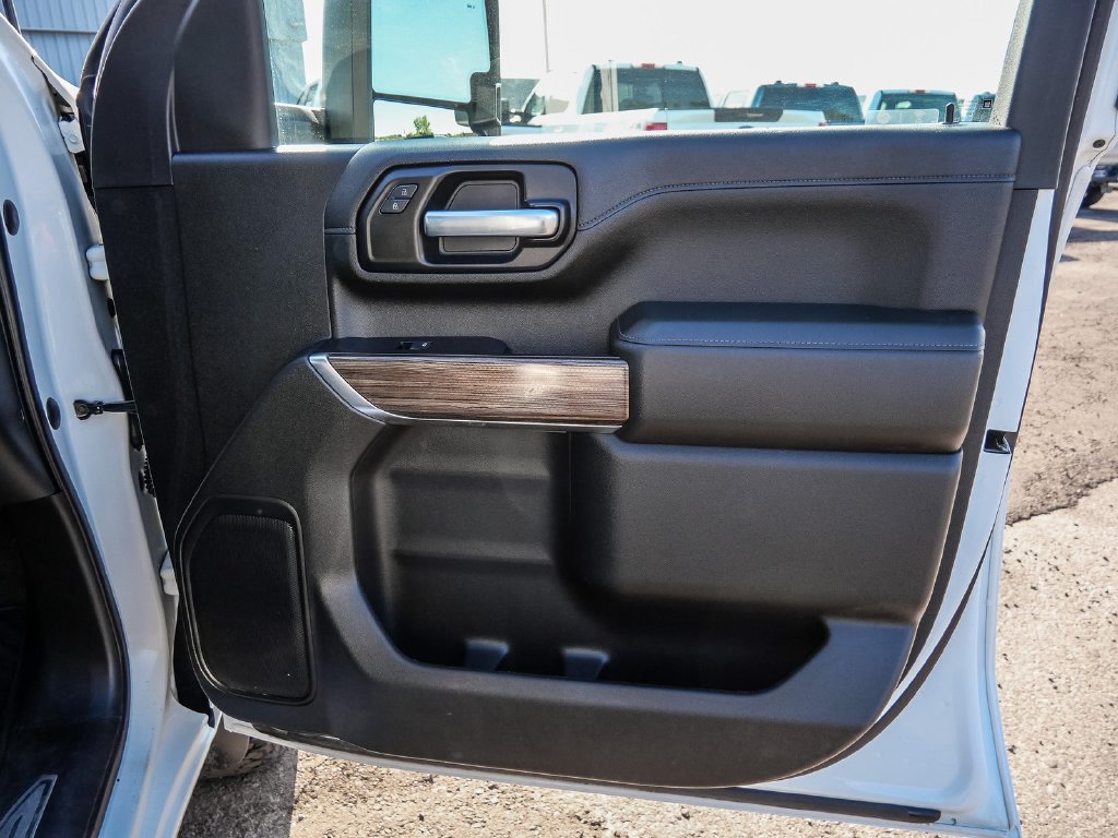 Used 2021 Chevrolet Silverado 2500 LT w/ Convenience Package AWD/4WD image 19