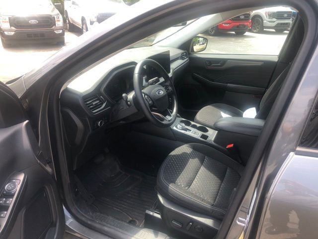 Certified 2024 Ford Escape Active w/ Tech Pack #1 AWD/4WD image 6