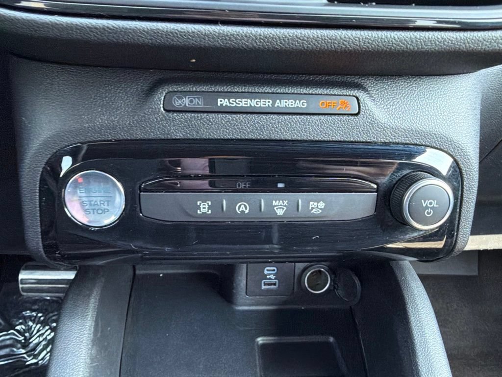 Certified 2023 Ford Escape ST-Line w/ Tech Pack #1 FWD image 32