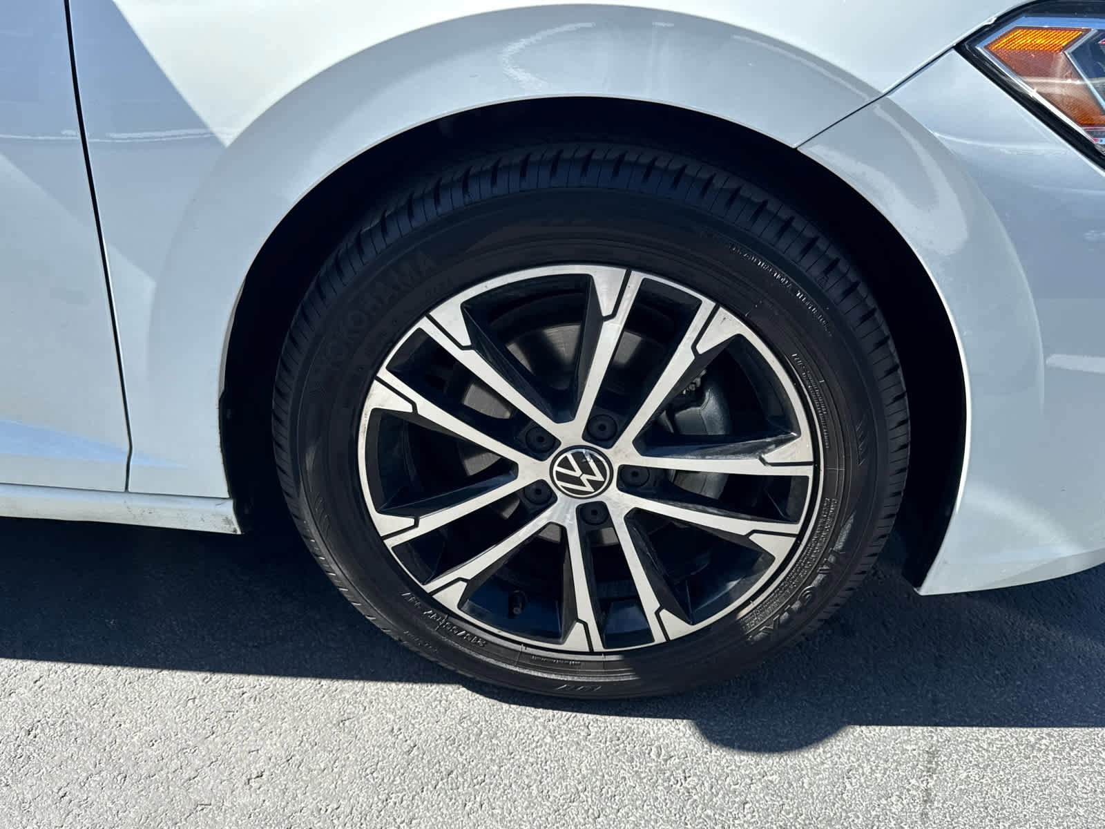 Used 2023 Volkswagen Jetta Sport FWD image 15