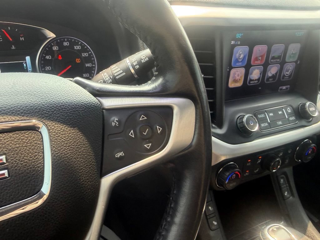 Used 2019 GMC Acadia SLT w/ LPO, Floor Liner Package AWD/4WD image 29