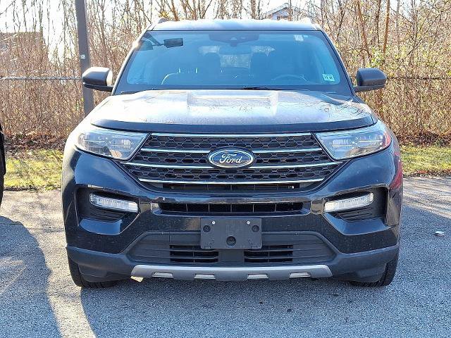 Certified 2022 Ford Explorer XLT w/ Equipment Group 202A image 6