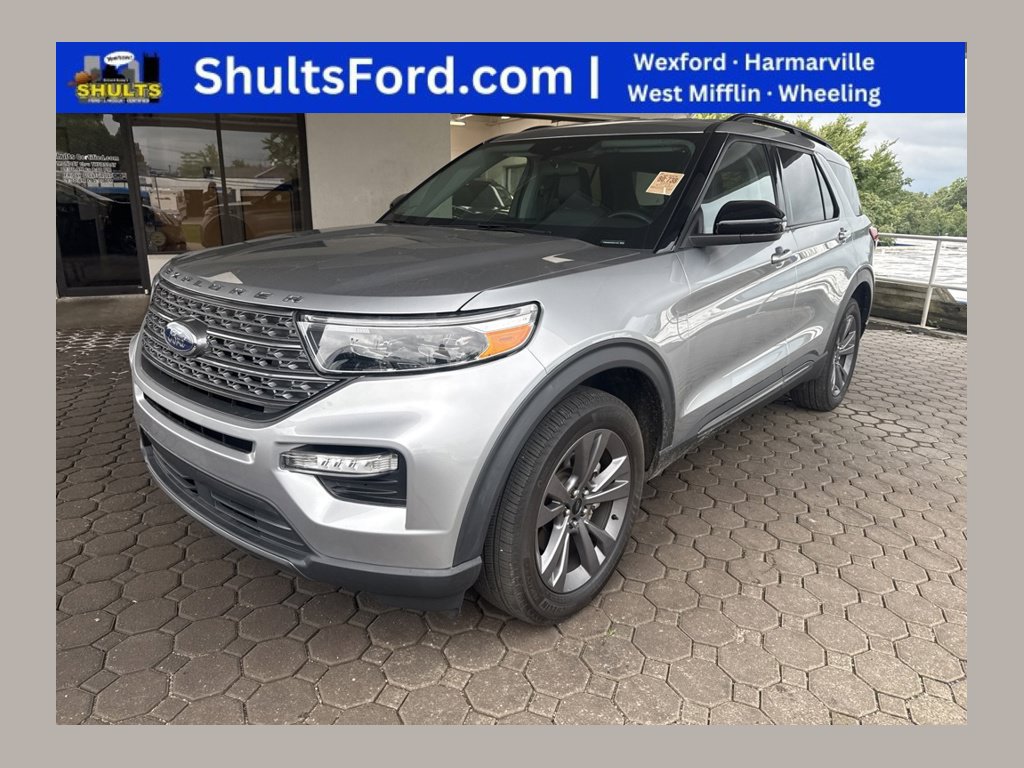 Certified 2024 Ford Explorer XLT w/ Equipment Group 202A AWD/4WD image 1