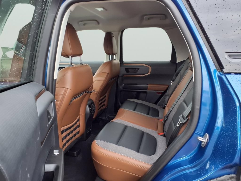 Certified 2023 Ford Bronco Sport Outer Banks AWD/4WD image 9