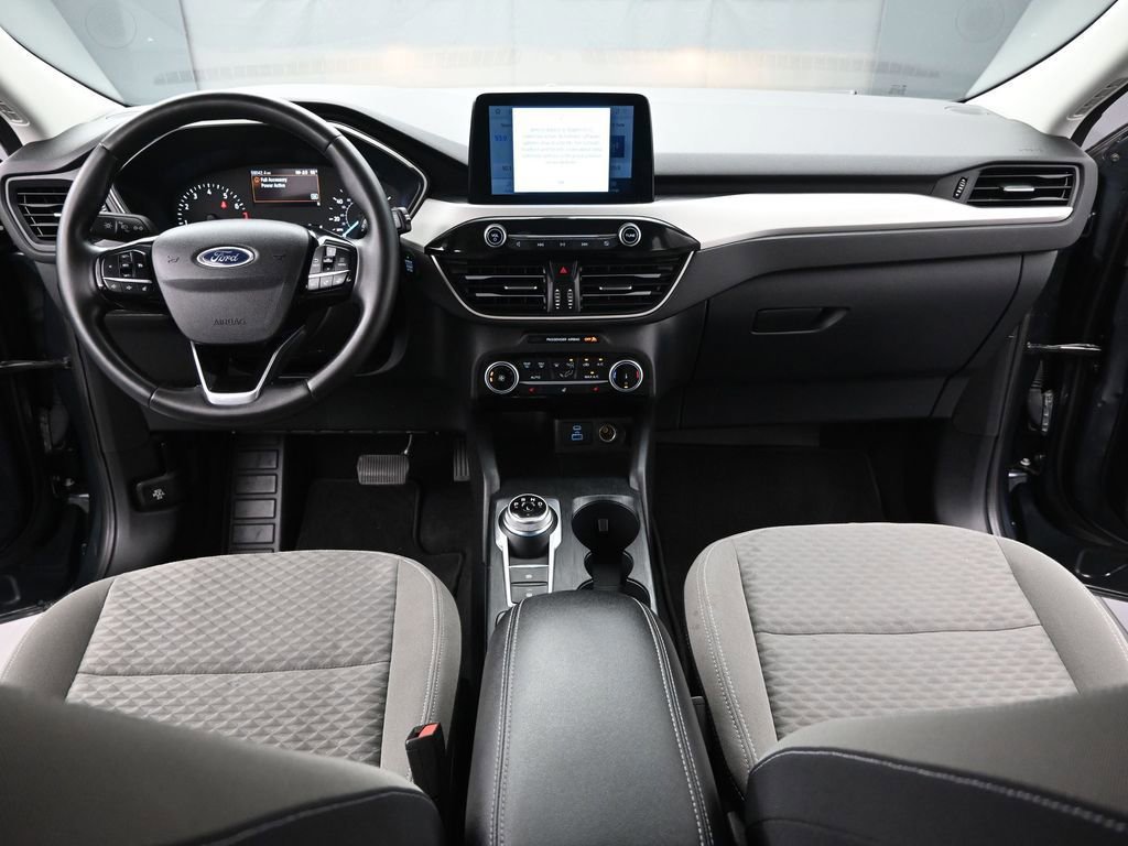 Certified 2022 Ford Escape SE w/ Cold Weather Package AWD/4WD image 48