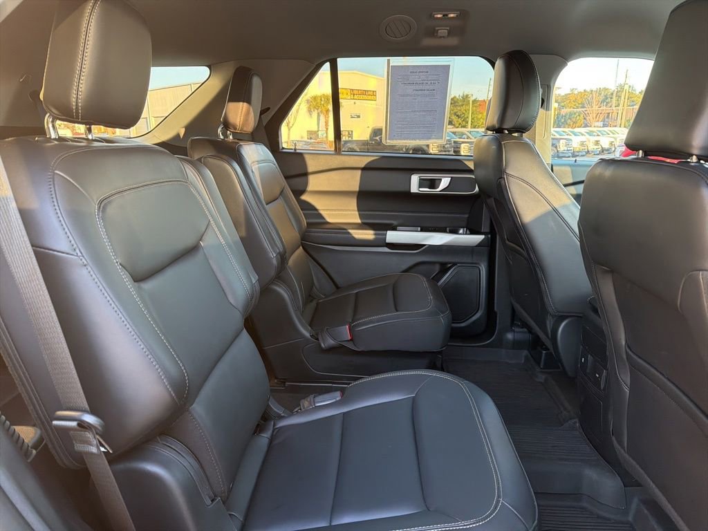 Certified 2023 Ford Explorer XLT w/ Equipment Group 202A image 30