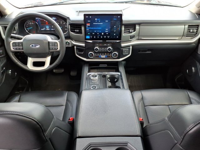 Certified 2024 Ford Expedition XLT AWD/4WD image 15
