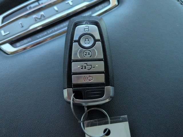 Certified 2024 Ford F250 Limited AWD/4WD image 29