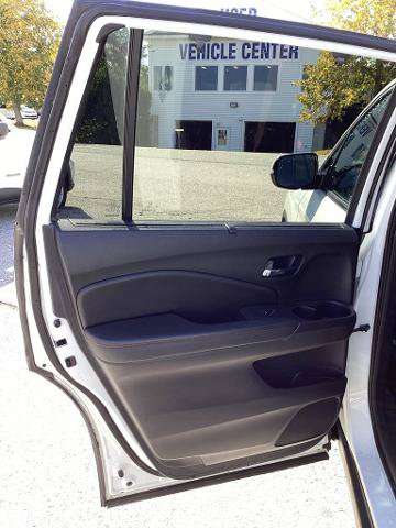 Used 2021 Honda Pilot Black Edition image 9