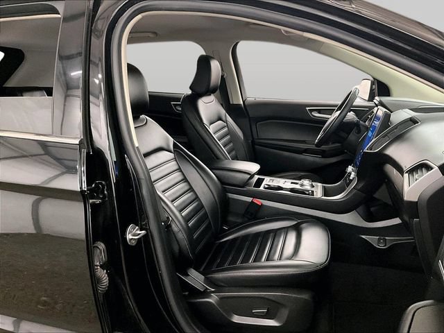 Certified 2024 Ford Edge SEL w/ Convenience Package AWD/4WD image 7
