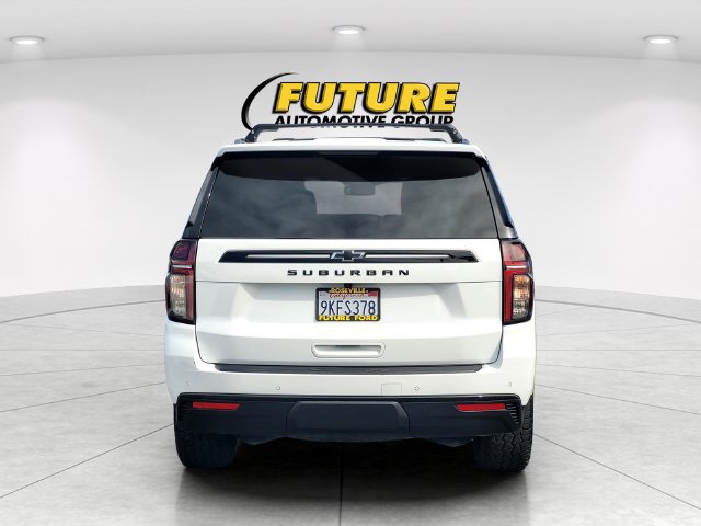 Used 2024 Chevrolet Suburban Z71 w/ Luxury Package AWD/4WD image 5