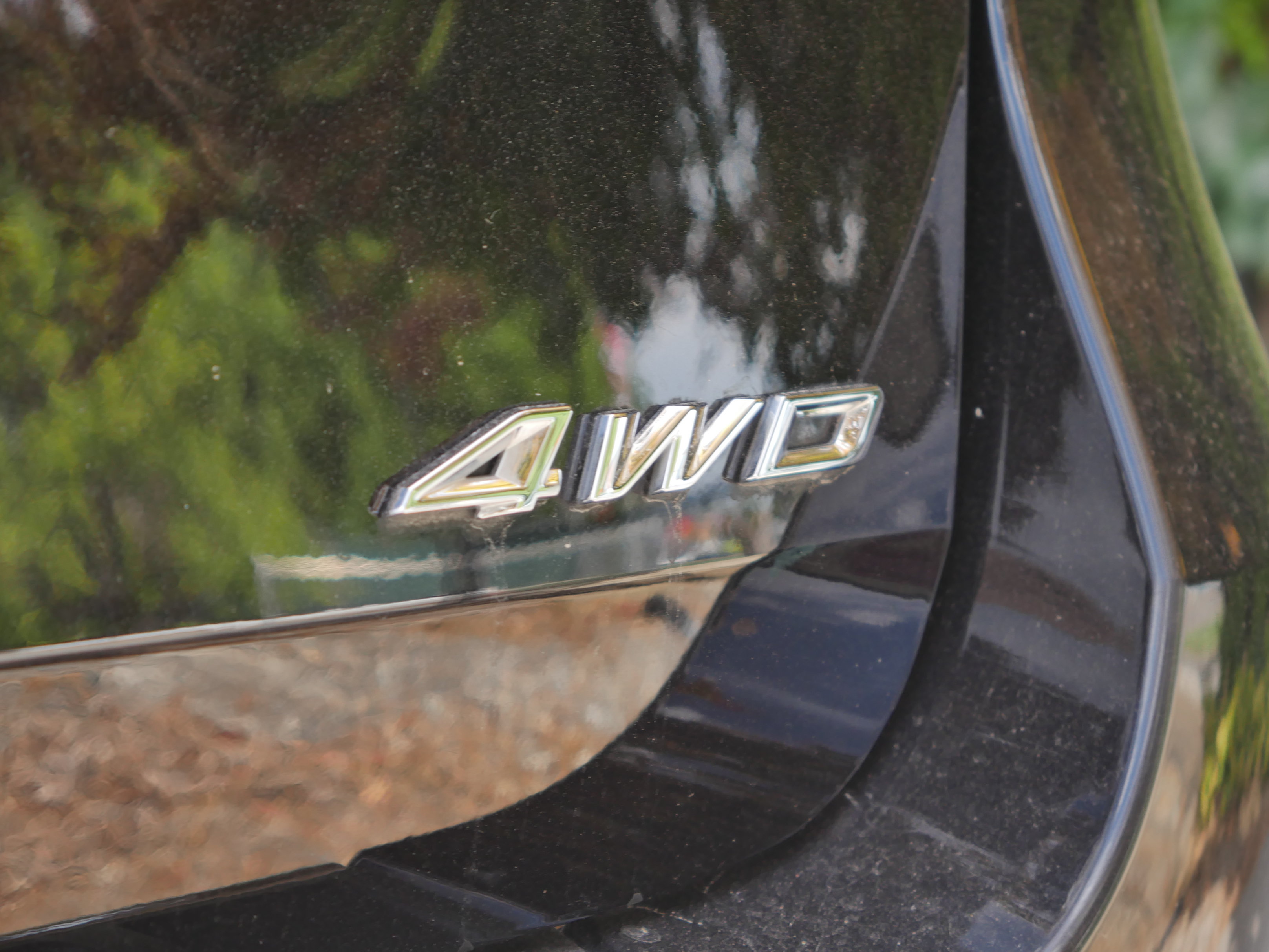 Certified 2024 Ford Explorer Limited w/ Limited Technology Package AWD/4WD image 20