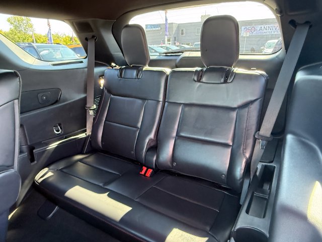 Certified 2025 Ford Explorer ST AWD/4WD image 10
