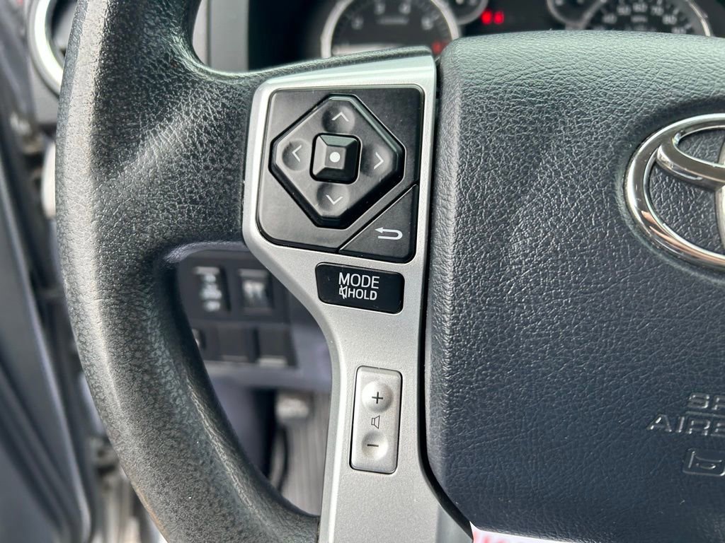 Used 2017 Toyota Tundra SR5 w/ TRD Off Road Package image 20