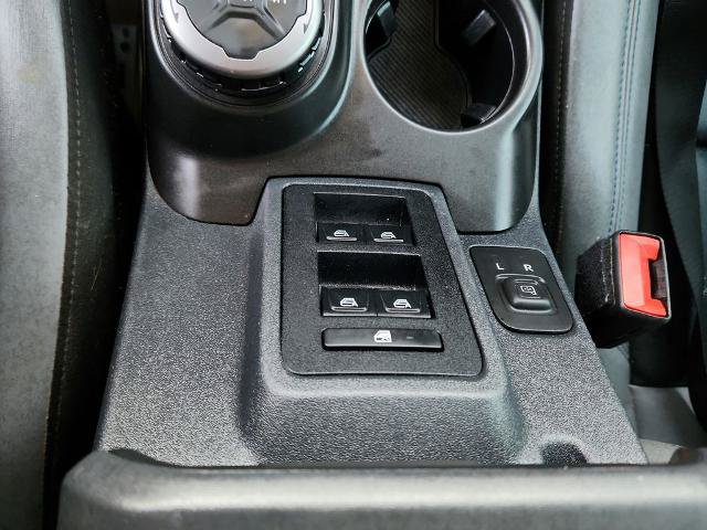 Certified 2023 Ford Bronco Black Diamond AWD/4WD image 34