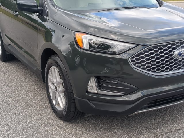 Certified 2024 Ford Edge SEL w/ Convenience Package AWD/4WD image 10