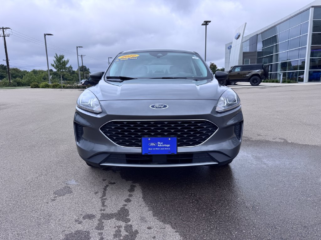 Certified 2022 Ford Escape SE AWD/4WD image 3