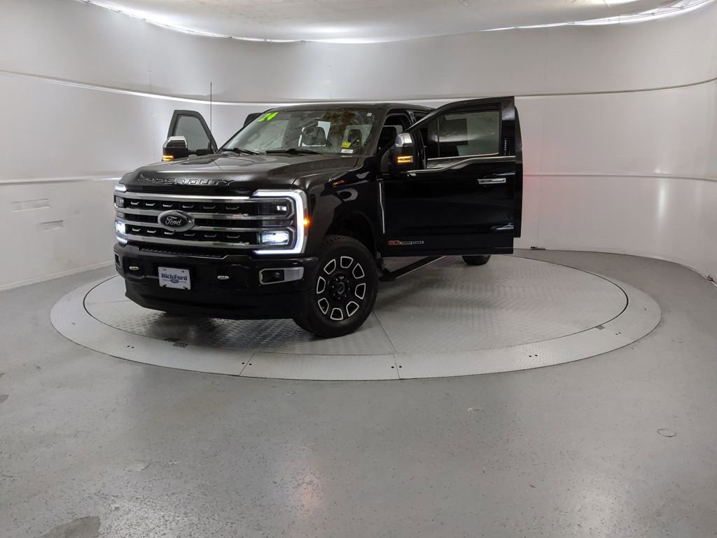 Certified 2024 Ford F250 Platinum image 13