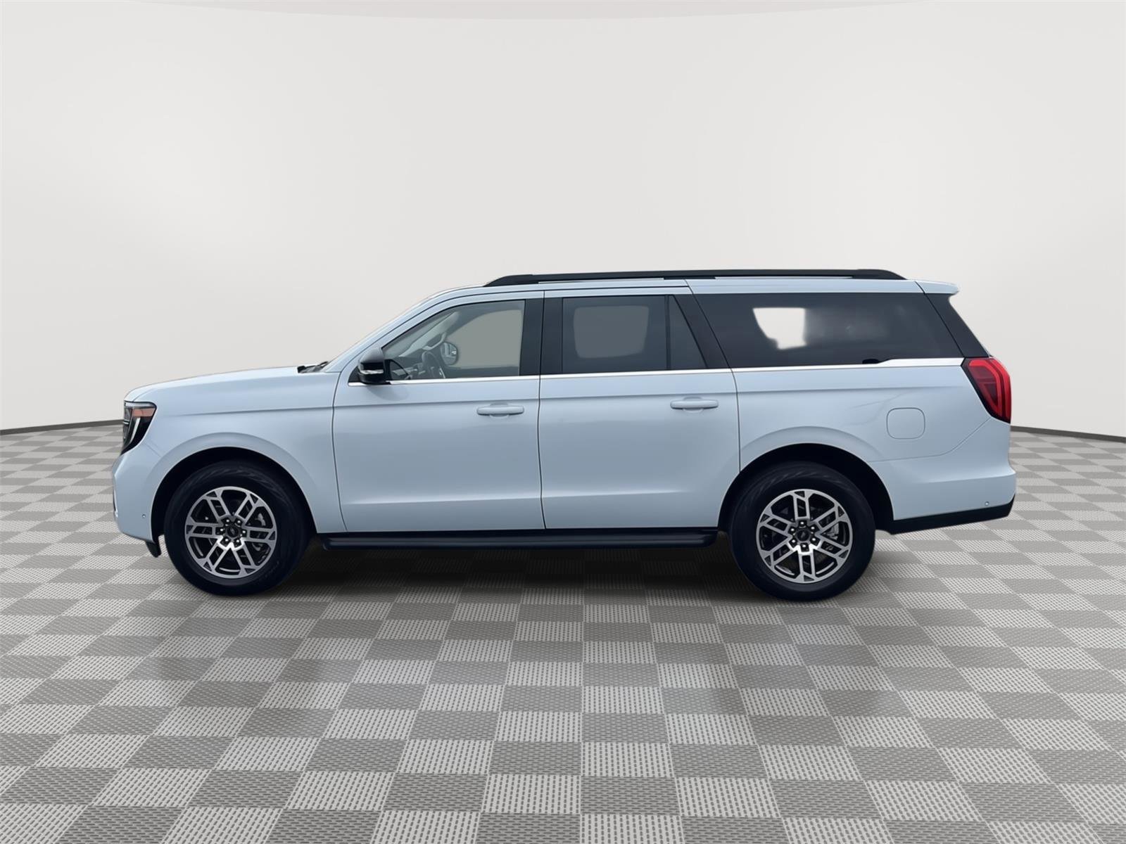 Certified 2025 Ford Expedition Max Active image 2