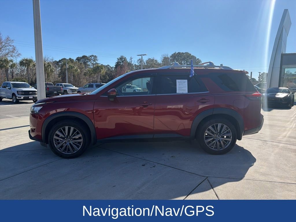 Used 2022 Nissan Pathfinder SL w/ SL Premium Package image 5