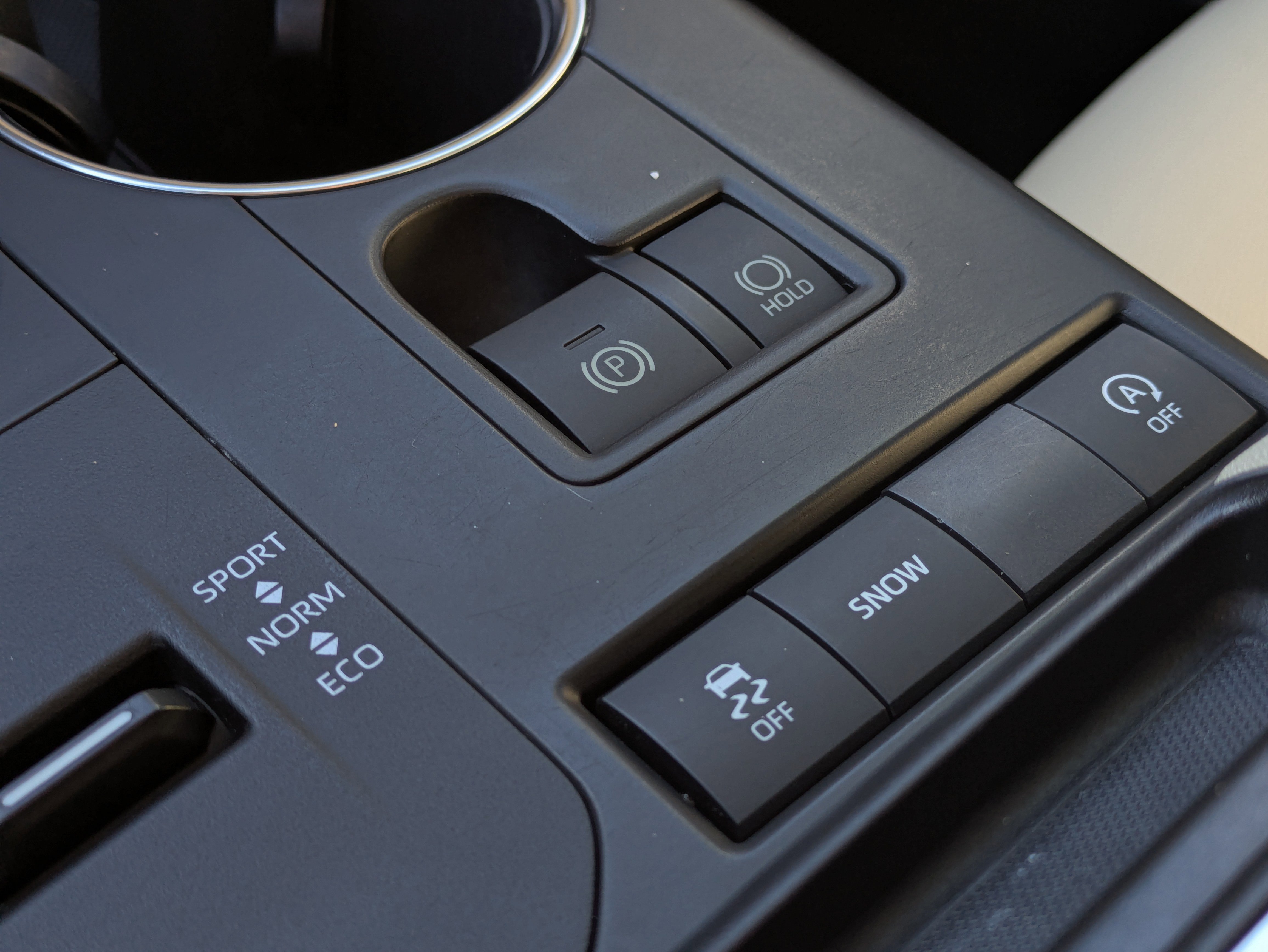 Used 2021 Toyota Highlander XLE image 33