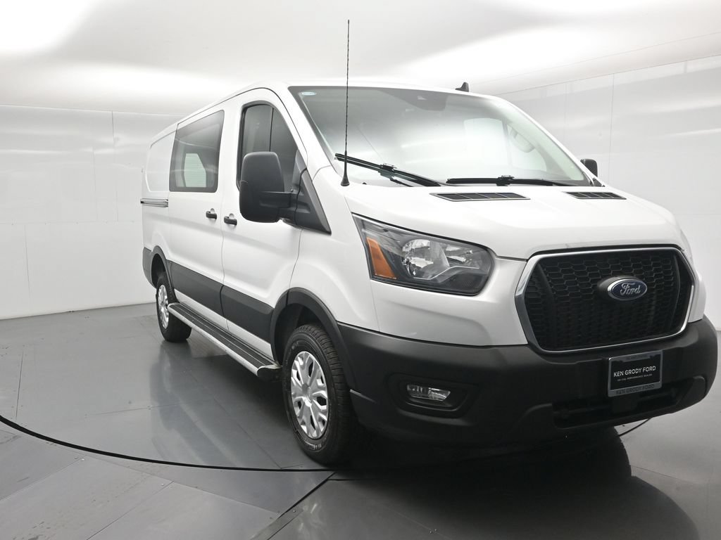 Certified 2025 Ford Transit 250 Low Roof w/ Exterior Upgrade Package RWD image 41