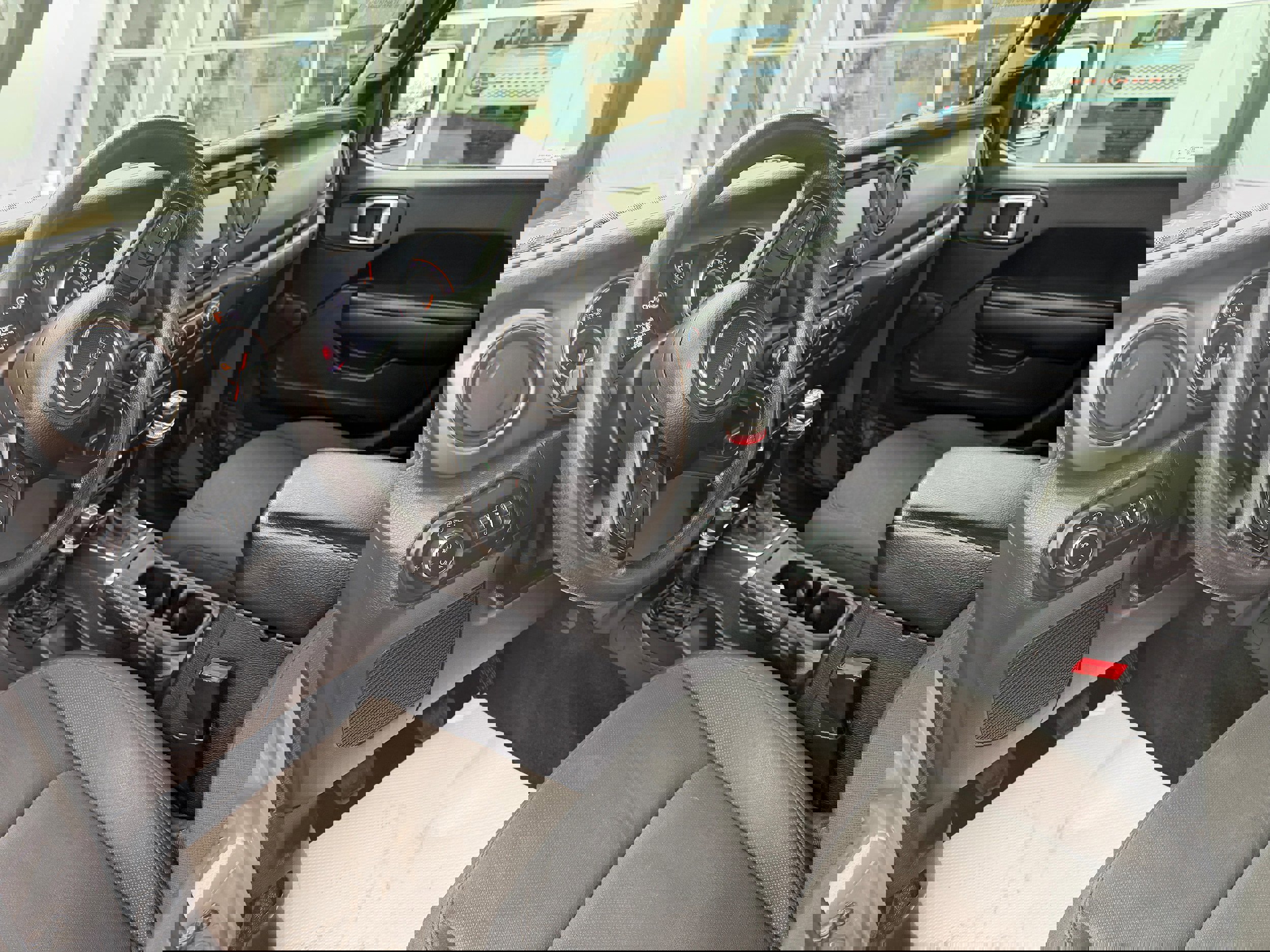 Used 2021 Jeep Gladiator Sport image 15