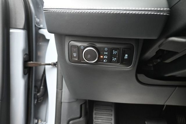 Certified 2025 Ford Mustang Mach-E Premium AWD/4WD image 19