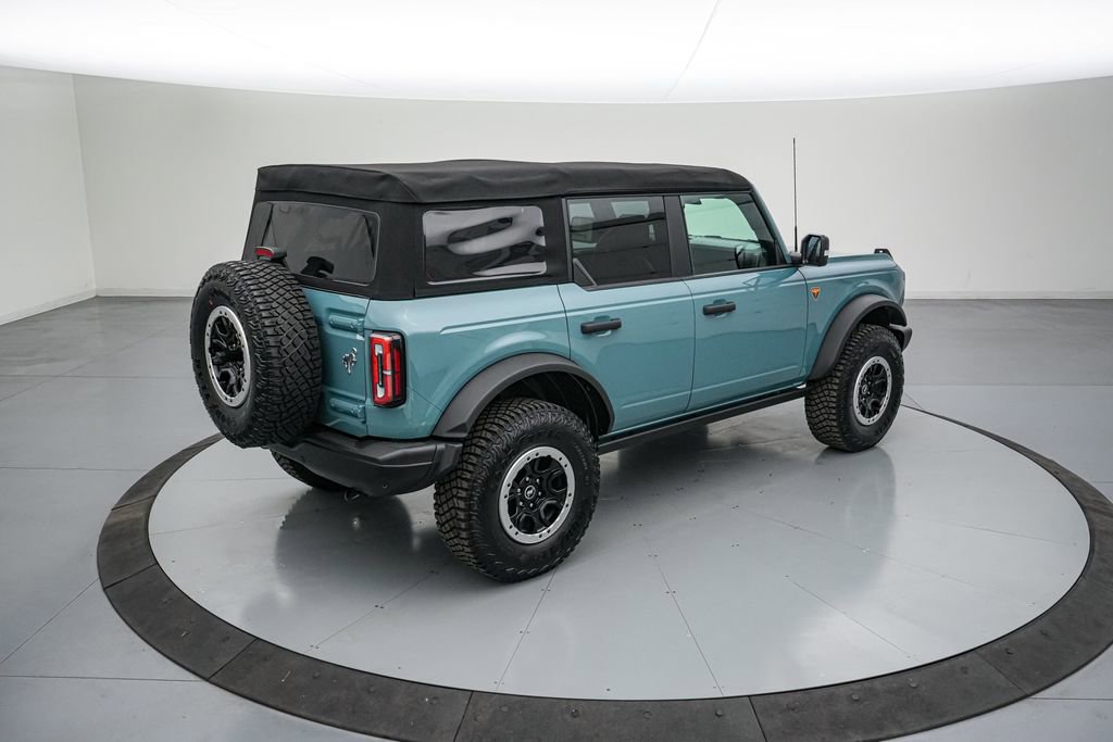Certified 2022 Ford Bronco Badlands AWD/4WD image 5