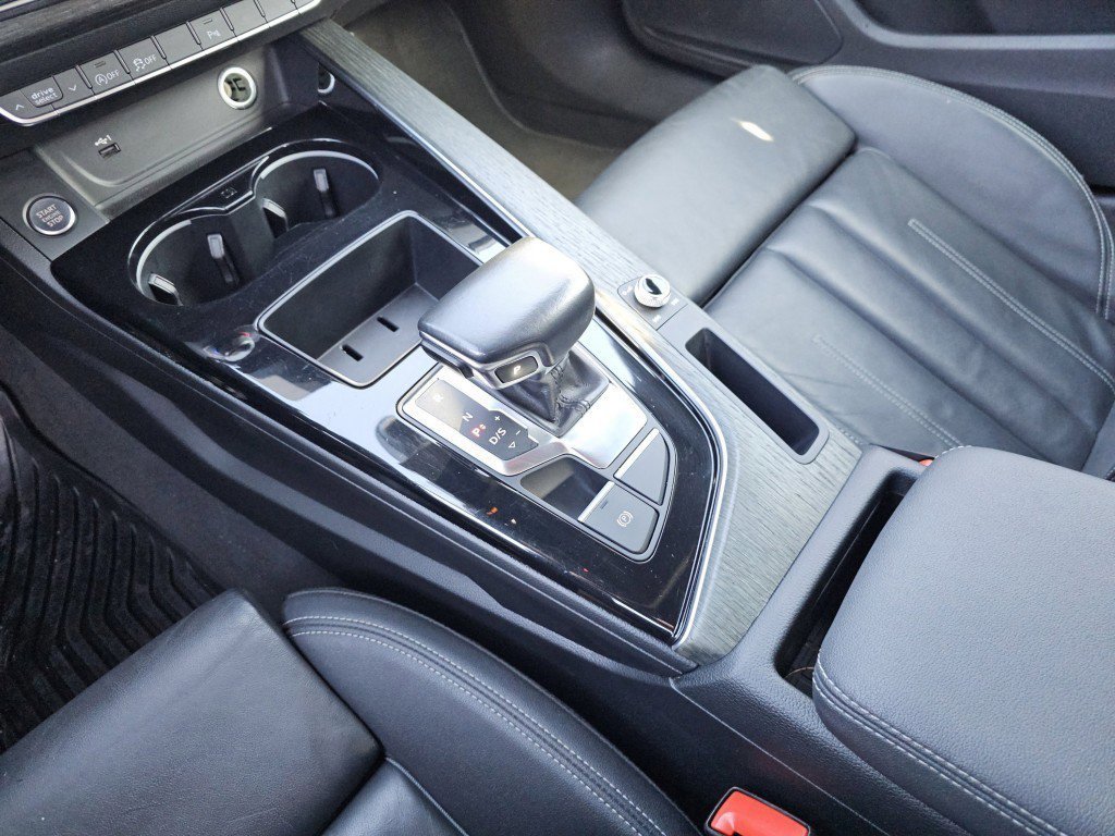 Used 2022 Audi A5 2.0T Premium image 32