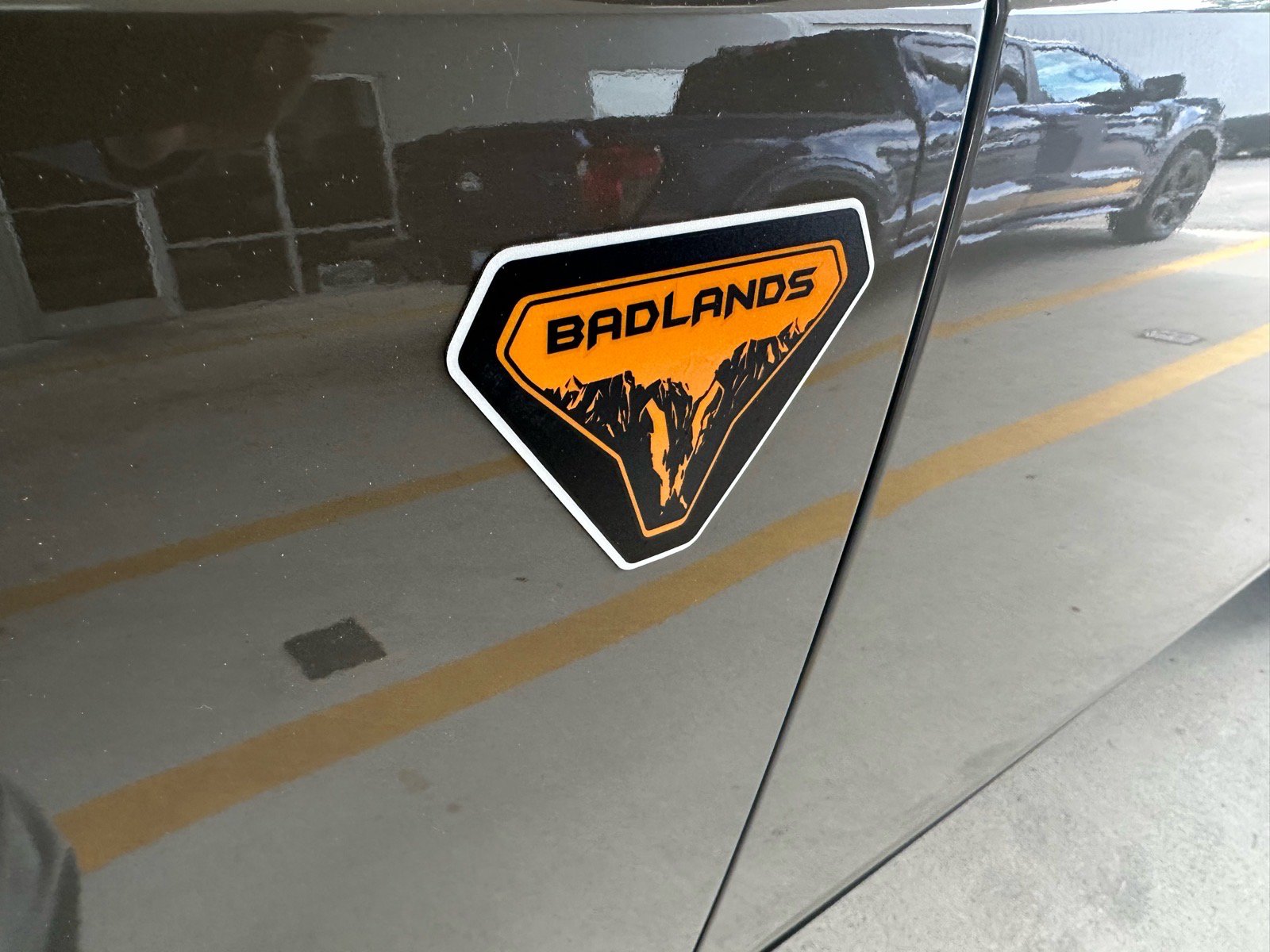 Certified 2025 Ford Bronco Badlands AWD/4WD image 6