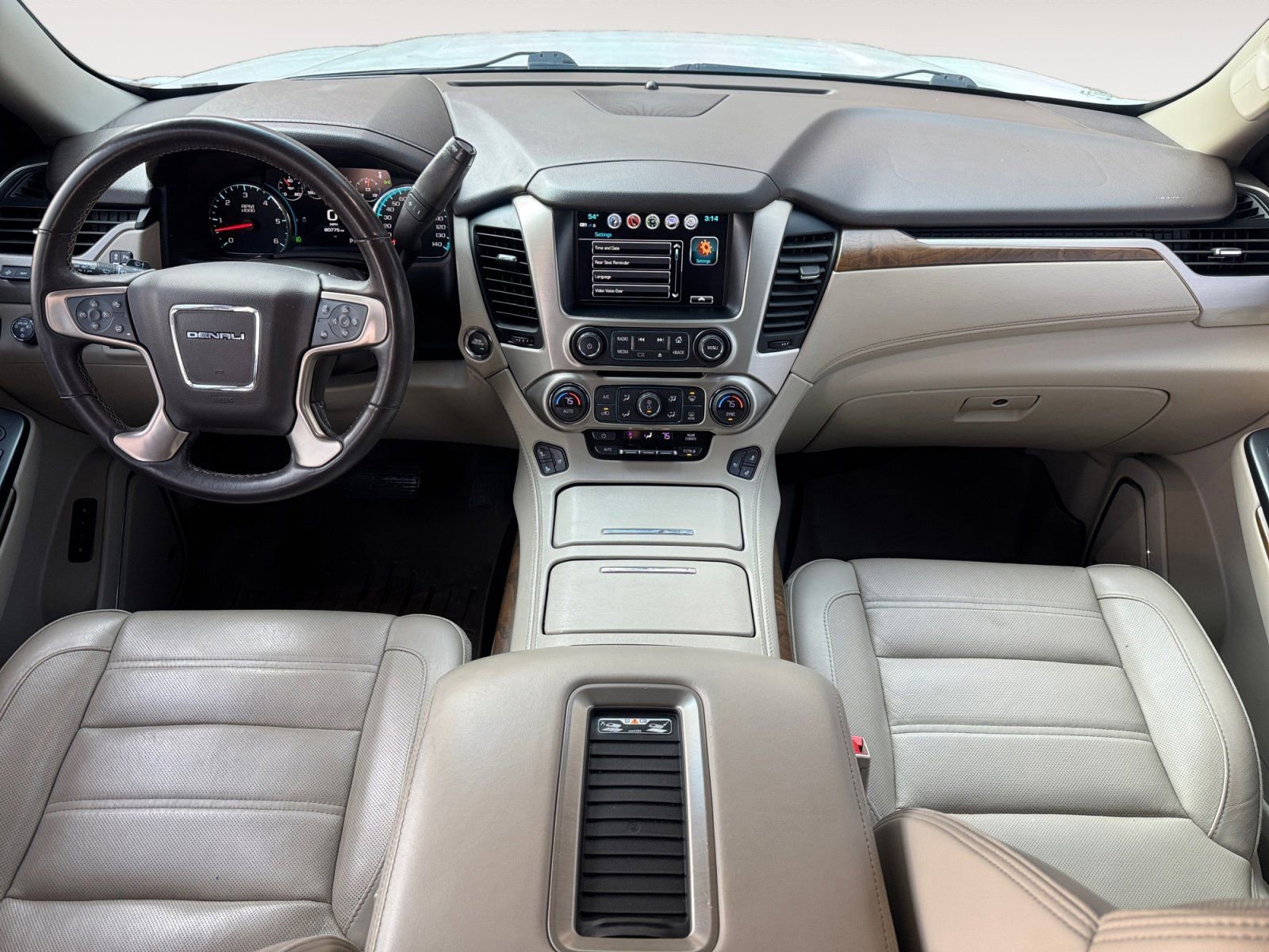 Used 2020 GMC Yukon Denali w/ Denali Ultimate Package image 10
