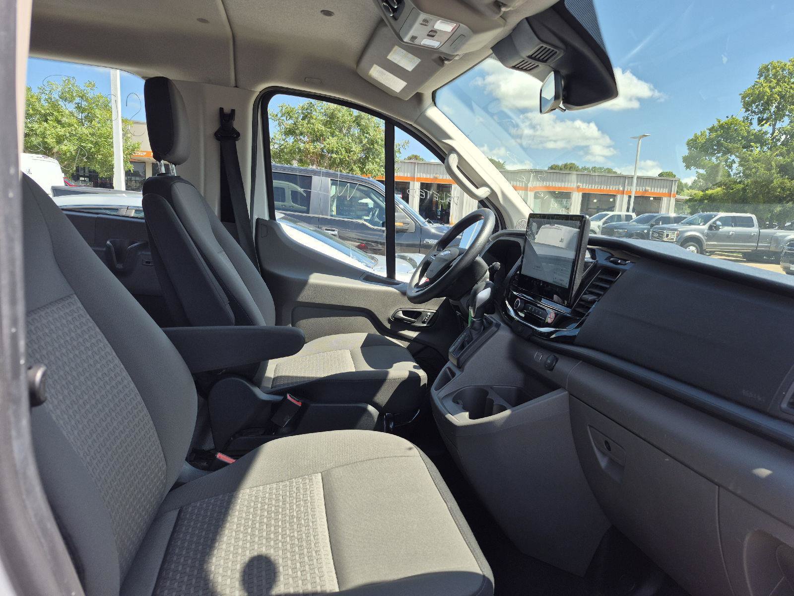 Certified 2024 Ford Transit 350 XLT RWD image 8