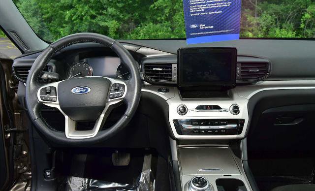 Certified 2021 Ford Explorer XLT AWD/4WD image 17