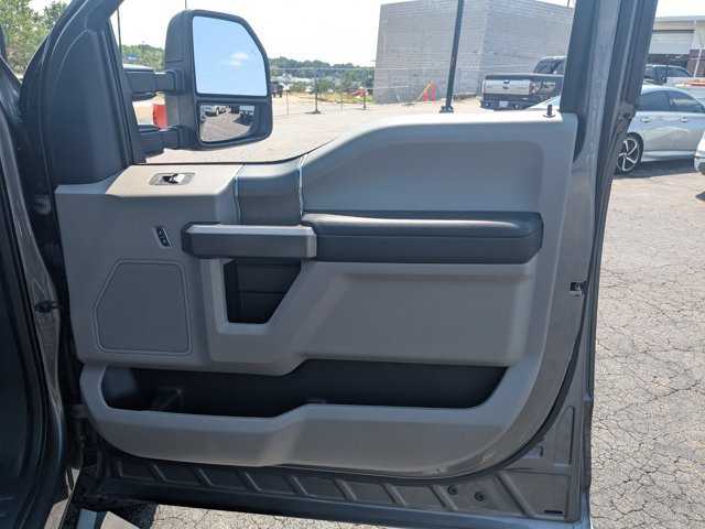 Certified 2022 Ford F250 XLT w/ Black Appearance Package AWD/4WD image 33