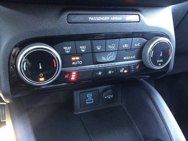 Certified 2022 Ford Escape SEL image 17