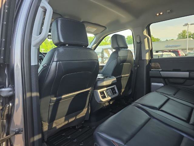 Certified 2024 Ford F250 Lariat w/ Sport Appearance Package AWD/4WD image 18