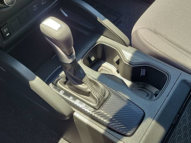 Used 2023 Nissan Frontier S RWD image 12