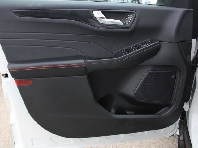 Certified 2024 Ford Escape ST-Line w/ Tech Pack #1 image 19