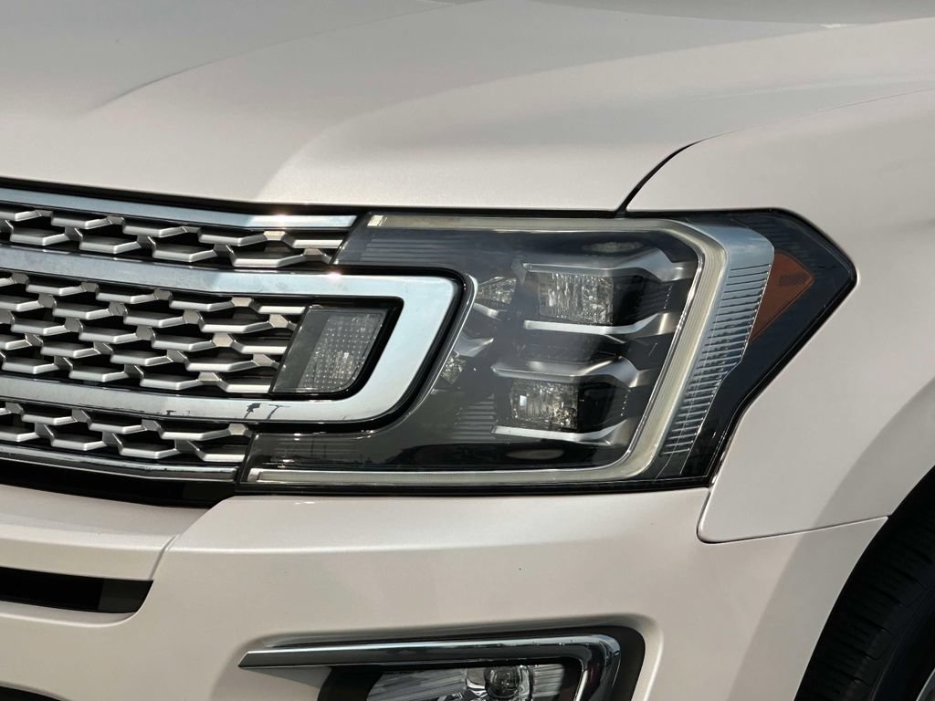 Certified 2019 Ford Expedition Max Platinum AWD/4WD image 7
