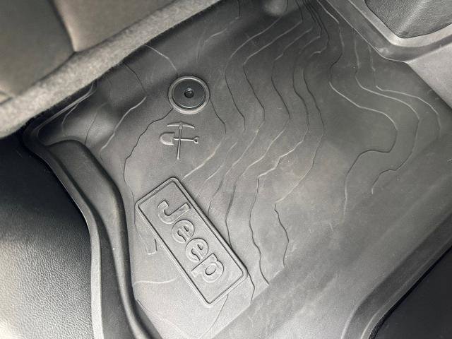 Used 2022 Jeep Gladiator Sport AWD/4WD image 31