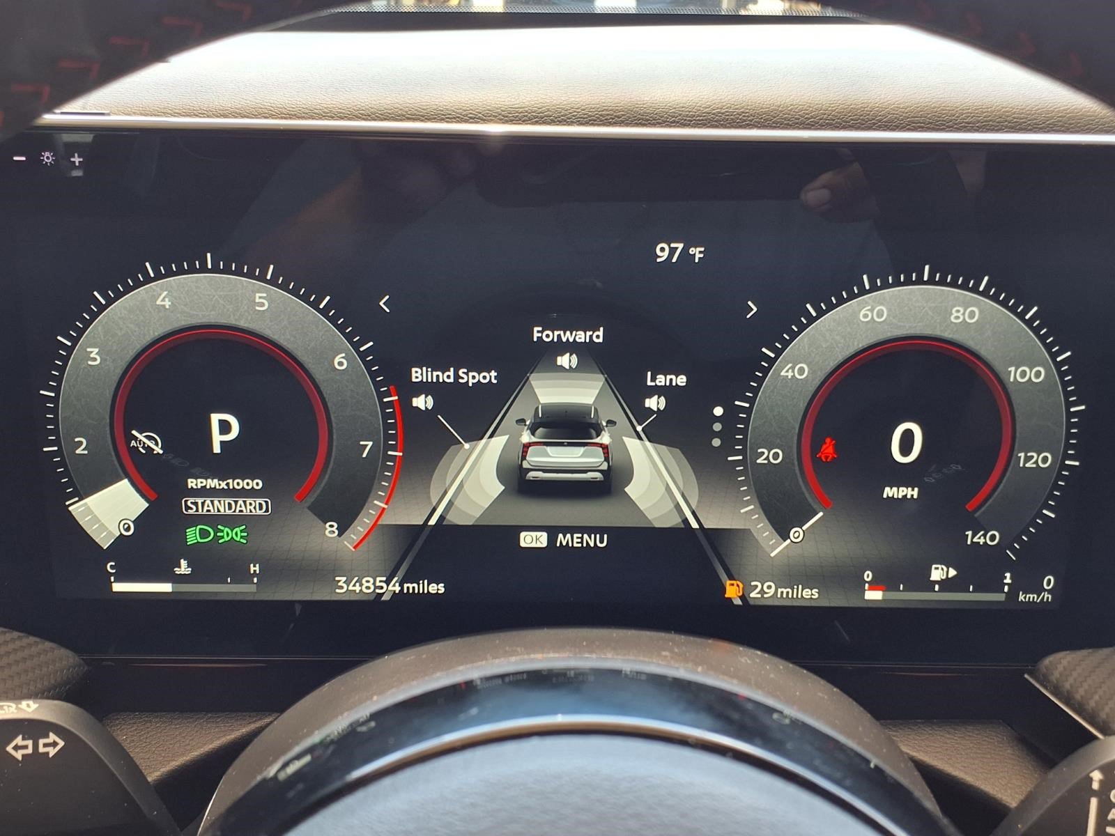 Used 2025 Nissan Kicks SR w/ SR Premium Package FWD image 25
