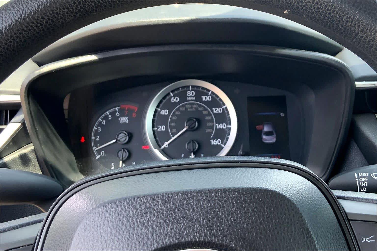 Used 2021 Toyota Corolla LE FWD image 25