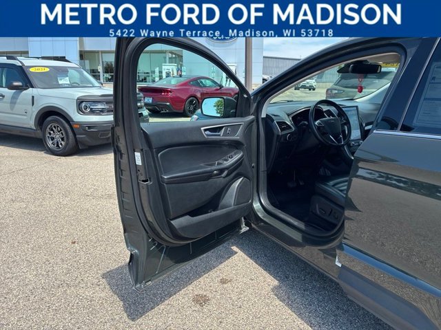 Certified 2024 Ford Edge SEL AWD/4WD image 9