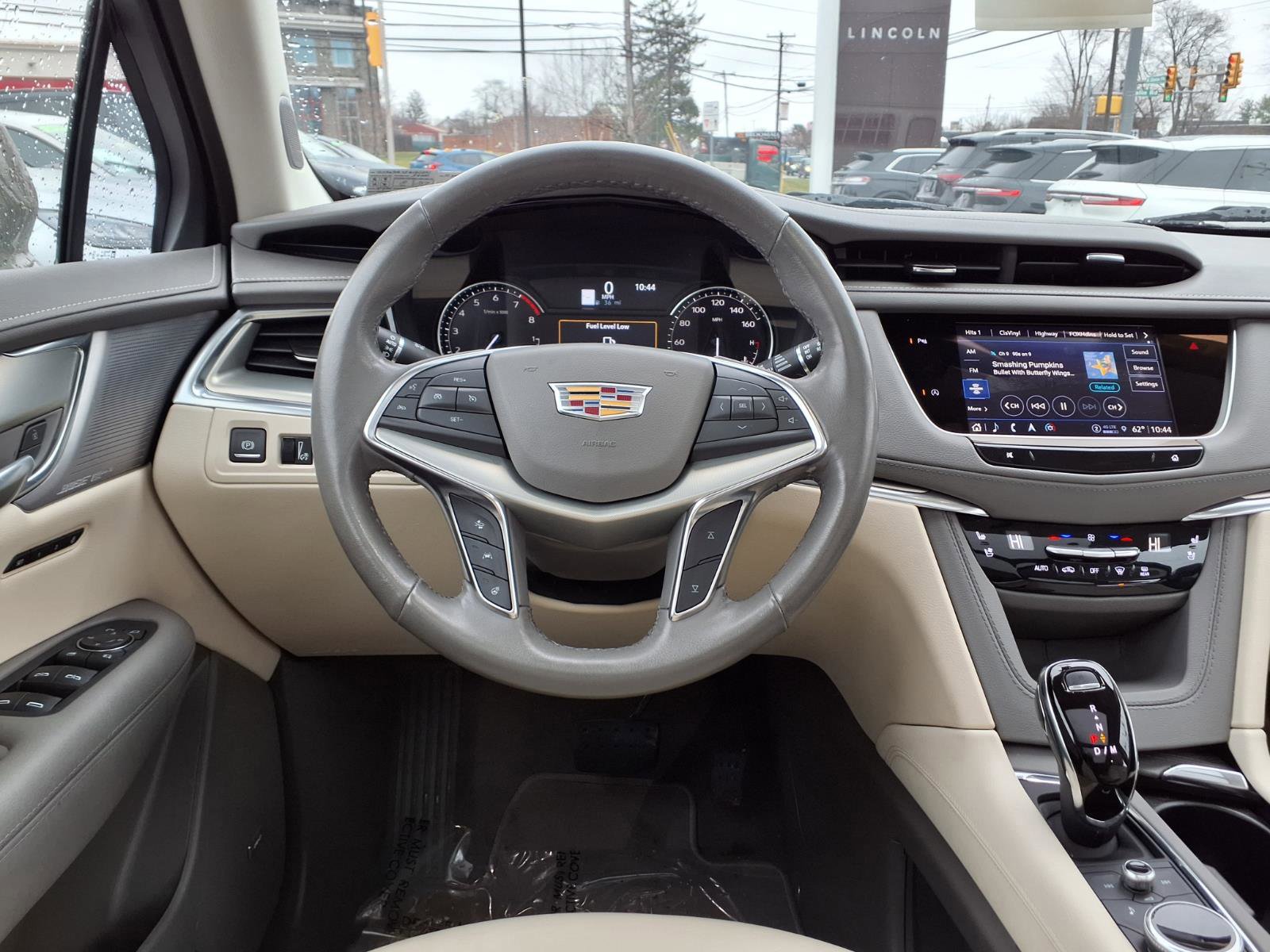 Used 2023 Cadillac XT5 Premium Luxury image 17