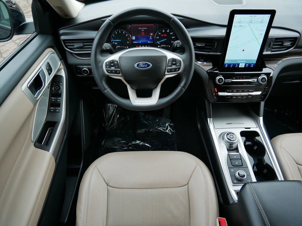 Certified 2023 Ford Explorer Limited w/ Limited Technology Package image 12